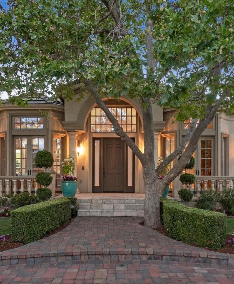 The entrance of a beautiful luxury home in Los Gatos, California